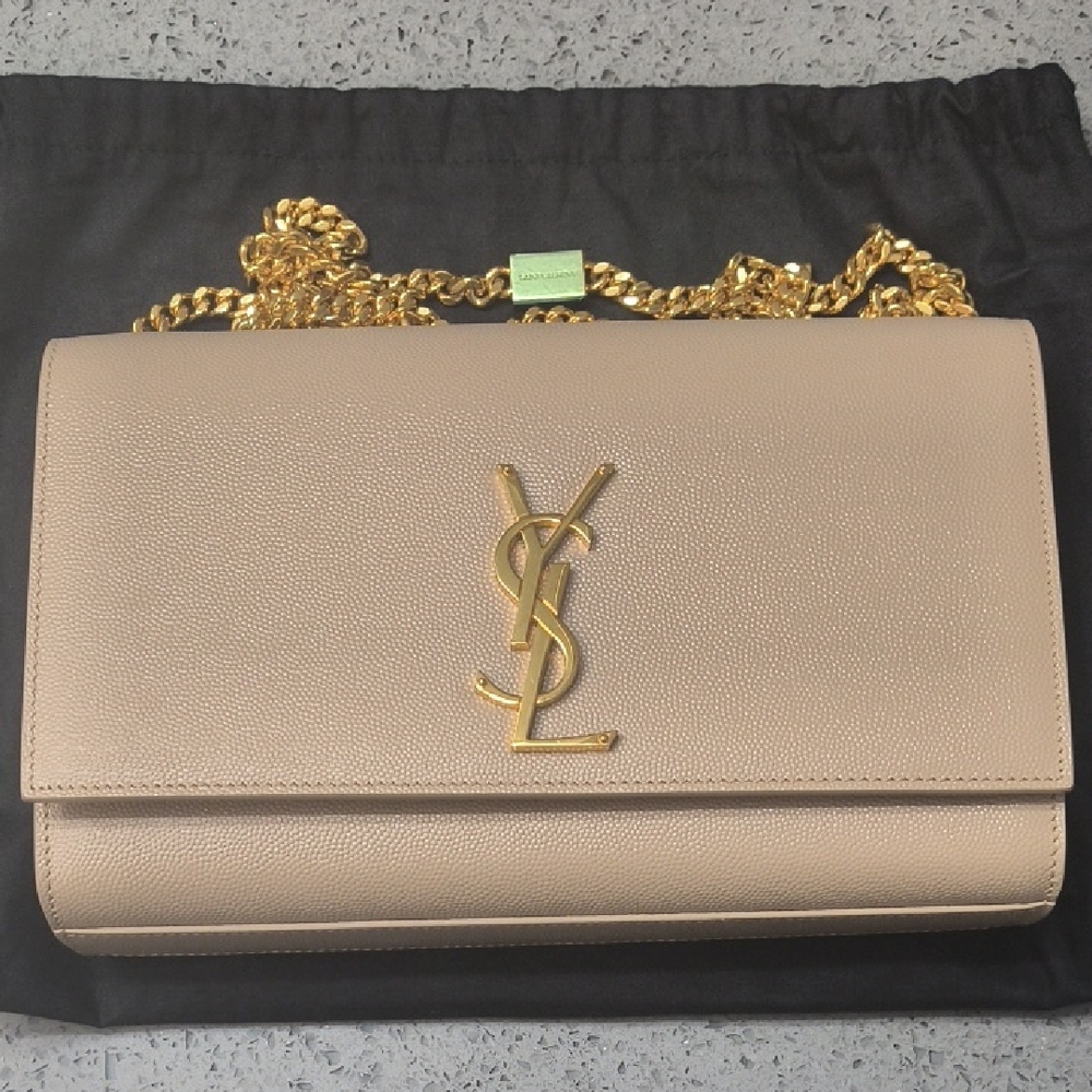 Ysl kate medium in grain de poudre embossed leatherDARK BEIGE